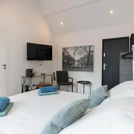 Séjour chez l'habitant Raam Studio's *